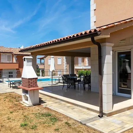 Villas In