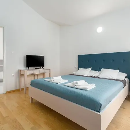 Villas In Villa *