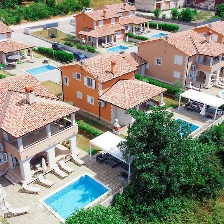 Villas In *