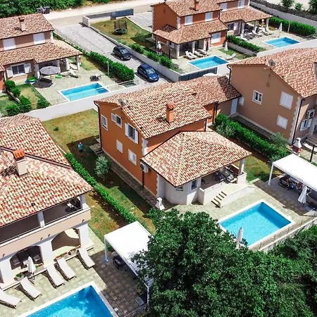 Villas In