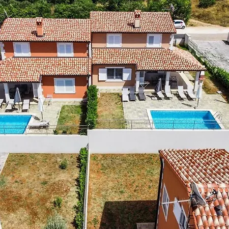 Villas In *