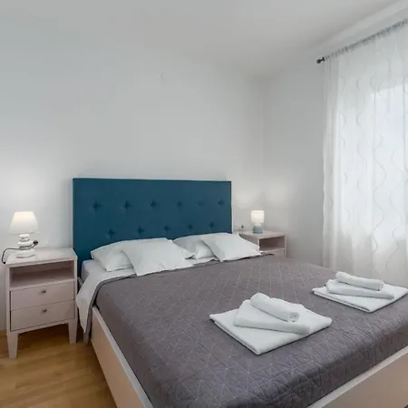 Villas In Villa